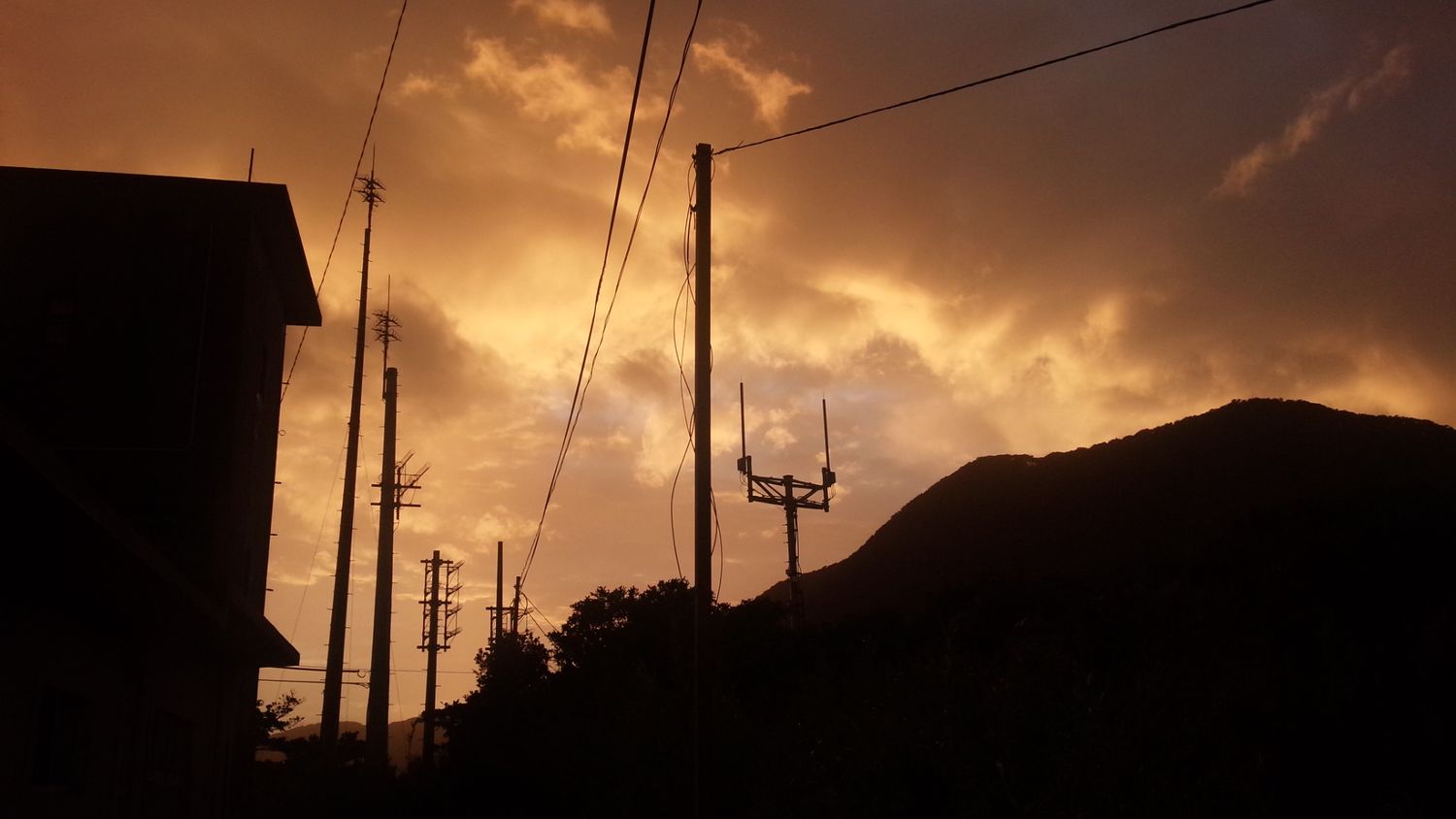 kkkfkfk's profile banner image