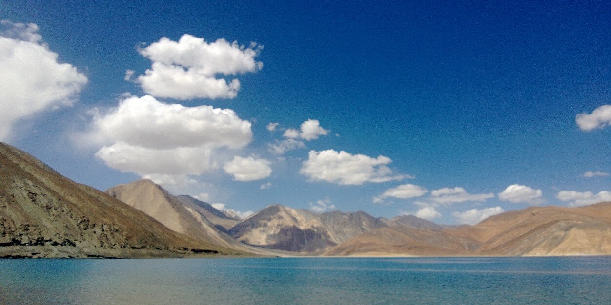 subhi_r's profile banner image