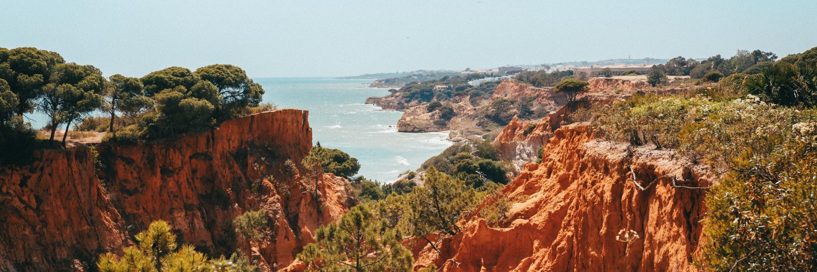 Pine Cliffs Resort banner