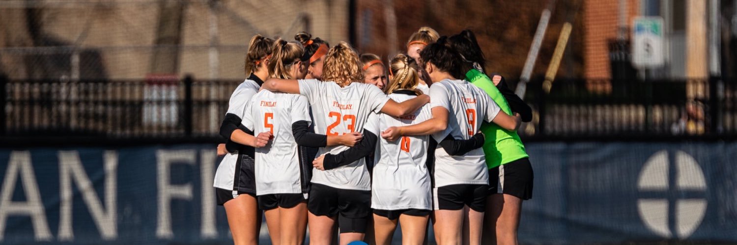 Nikki_schuster's profile banner image
