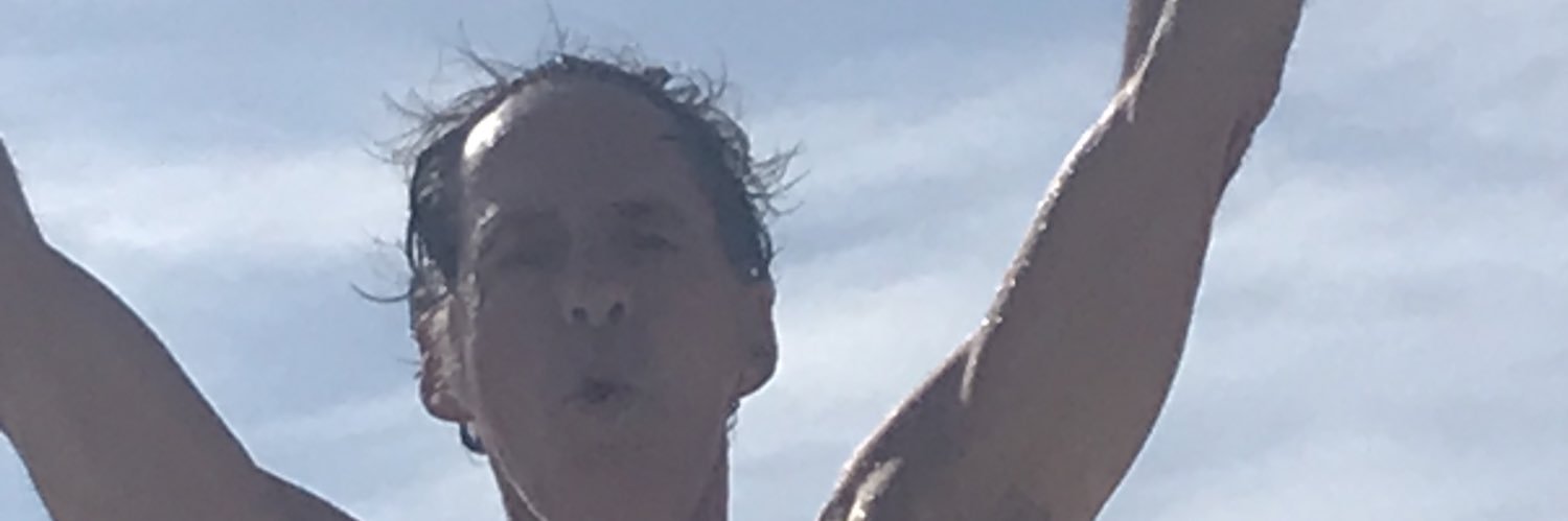casasansan's profile banner image
