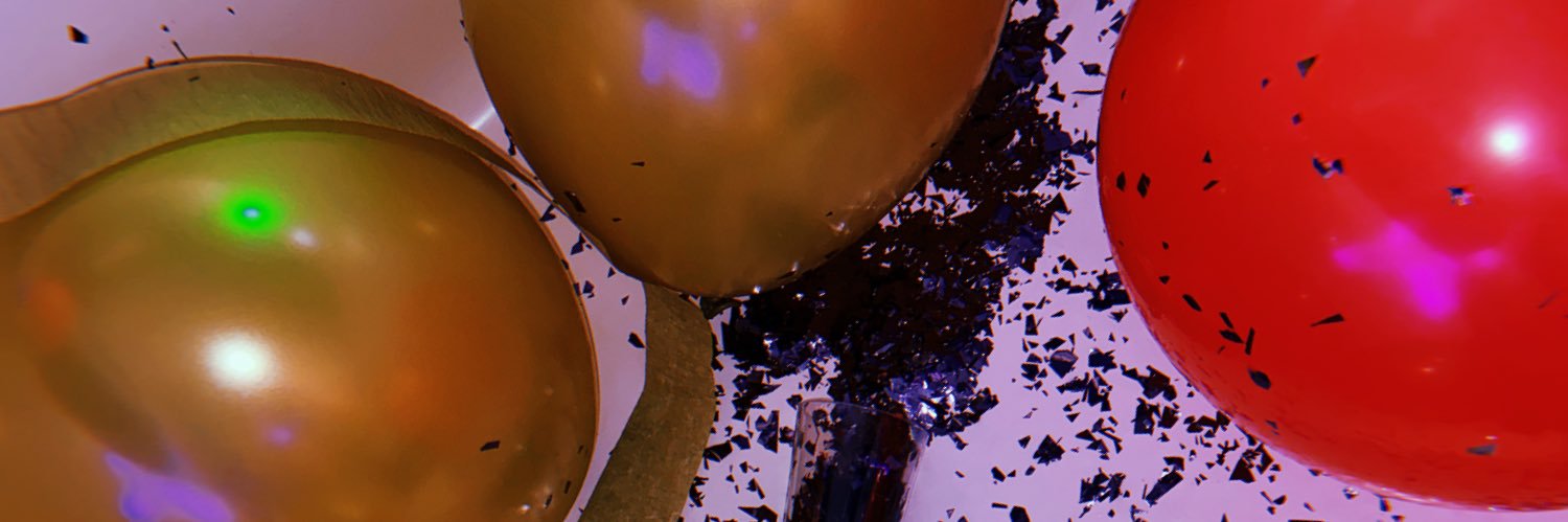 arianakonold's profile banner image