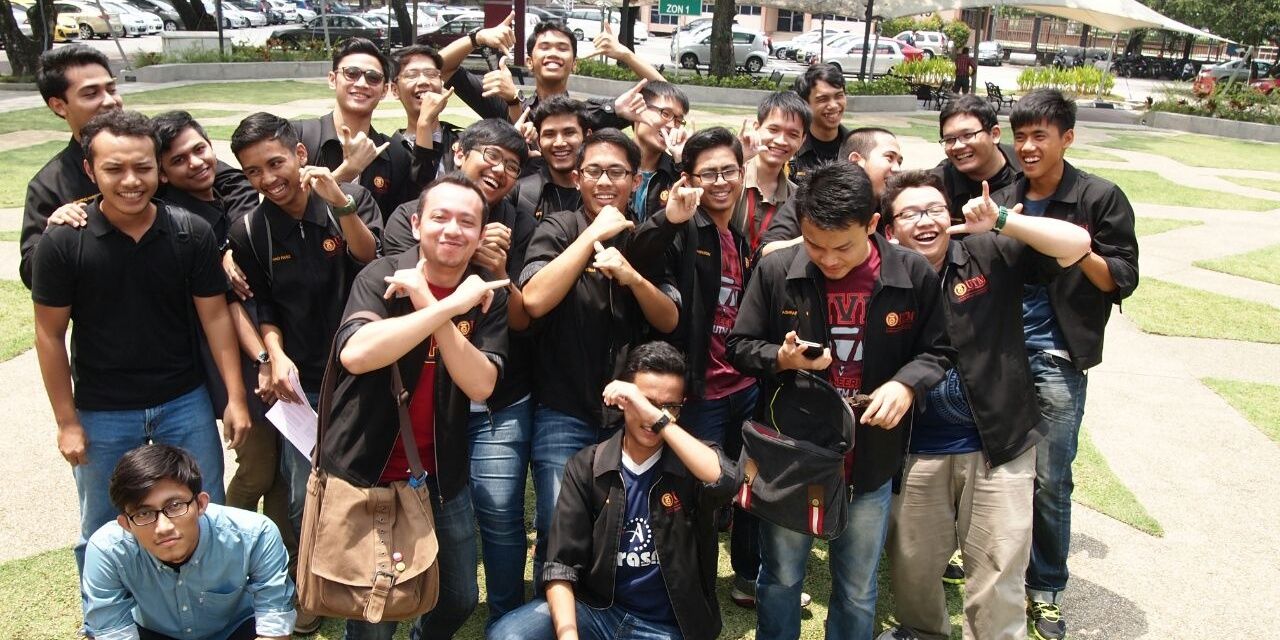 AimanProf's profile banner image