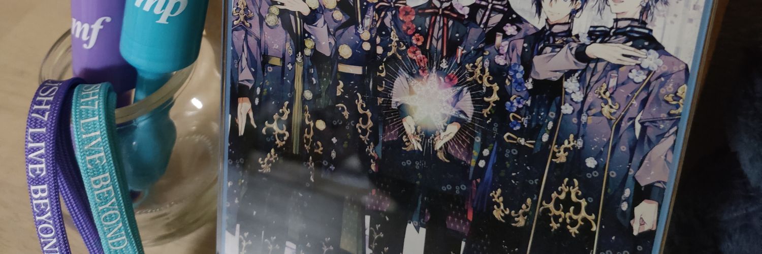 yucomami's profile banner image