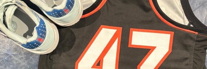 Moniromo18's profile banner image