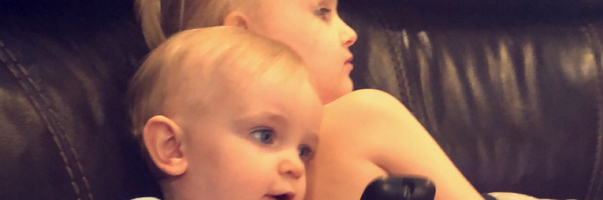 MirandaLynnLuvs's profile banner image