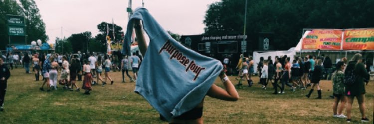 Chloe Warnock banner