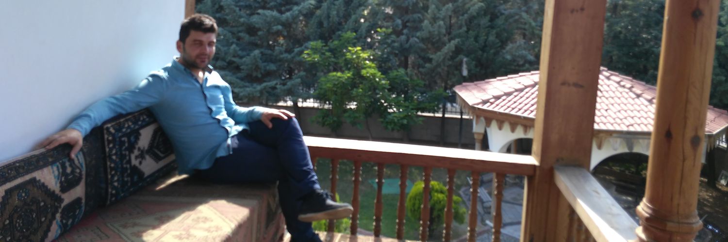 FEyimaya's profile banner image
