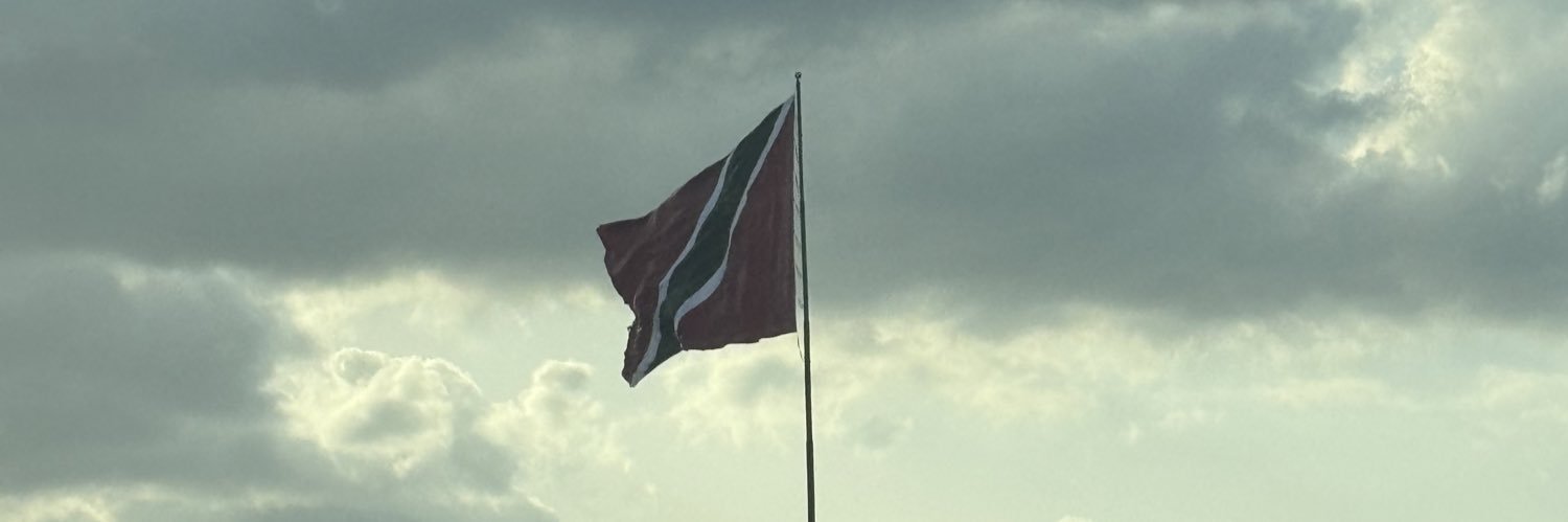 ezeething's profile banner image