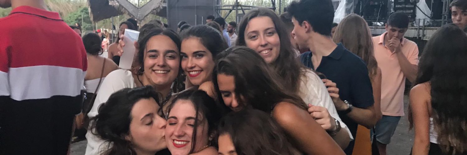 esterng_'s profile banner image