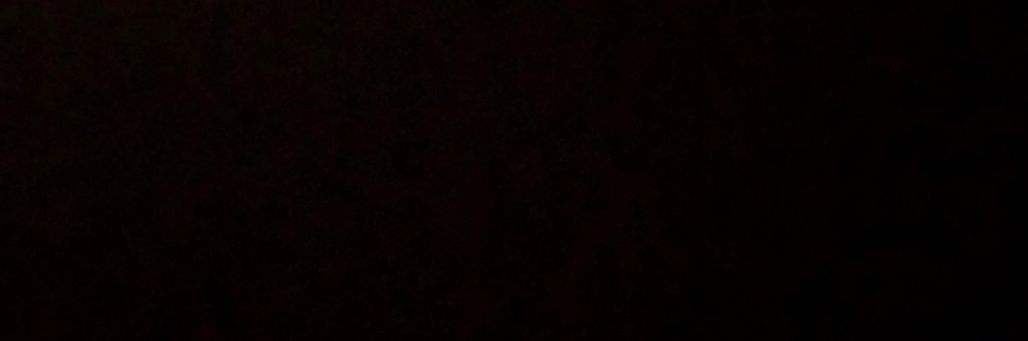 Dolothugging's profile banner image
