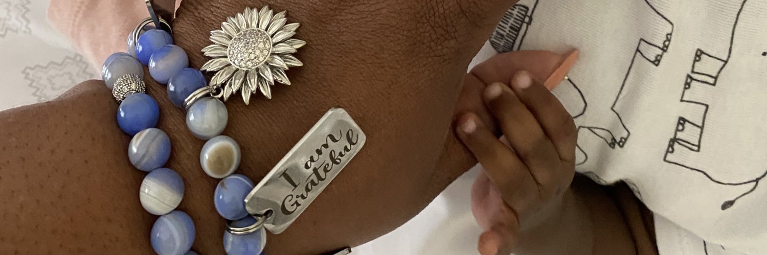 CreativeMelbie's profile banner image