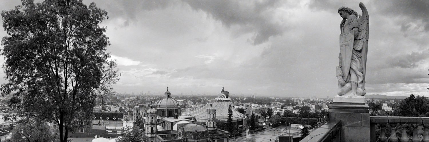 albertojuarezmx's profile banner image