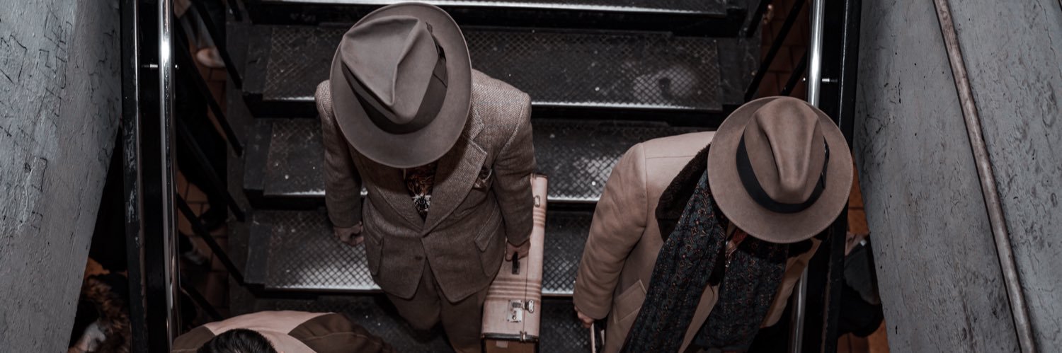 roysavoy's profile banner image