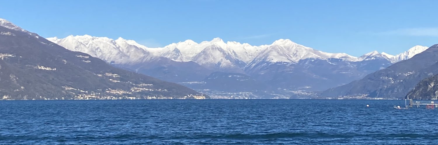 joanaabm's profile banner image