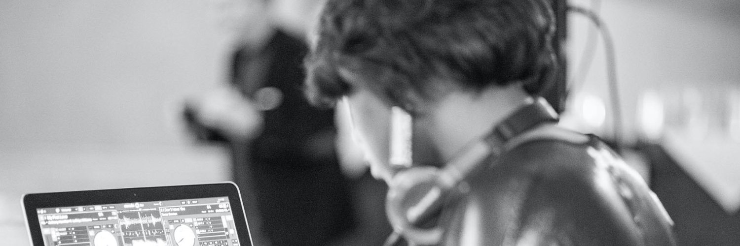 djcassandre's profile banner image