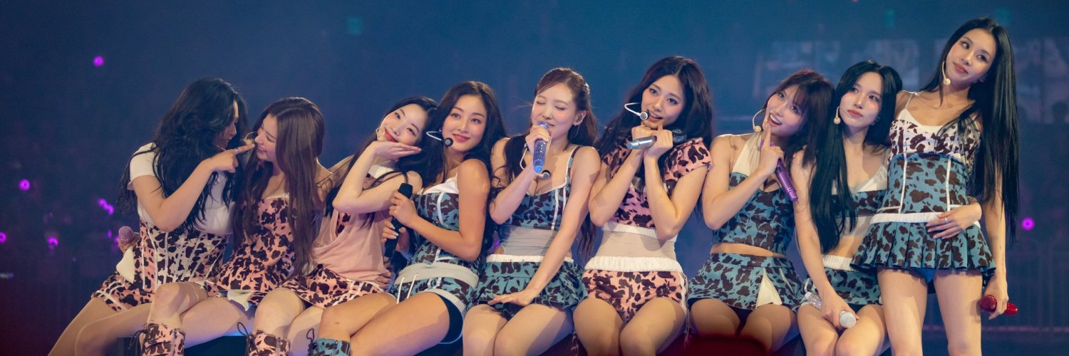 digitalyeoni's profile banner image