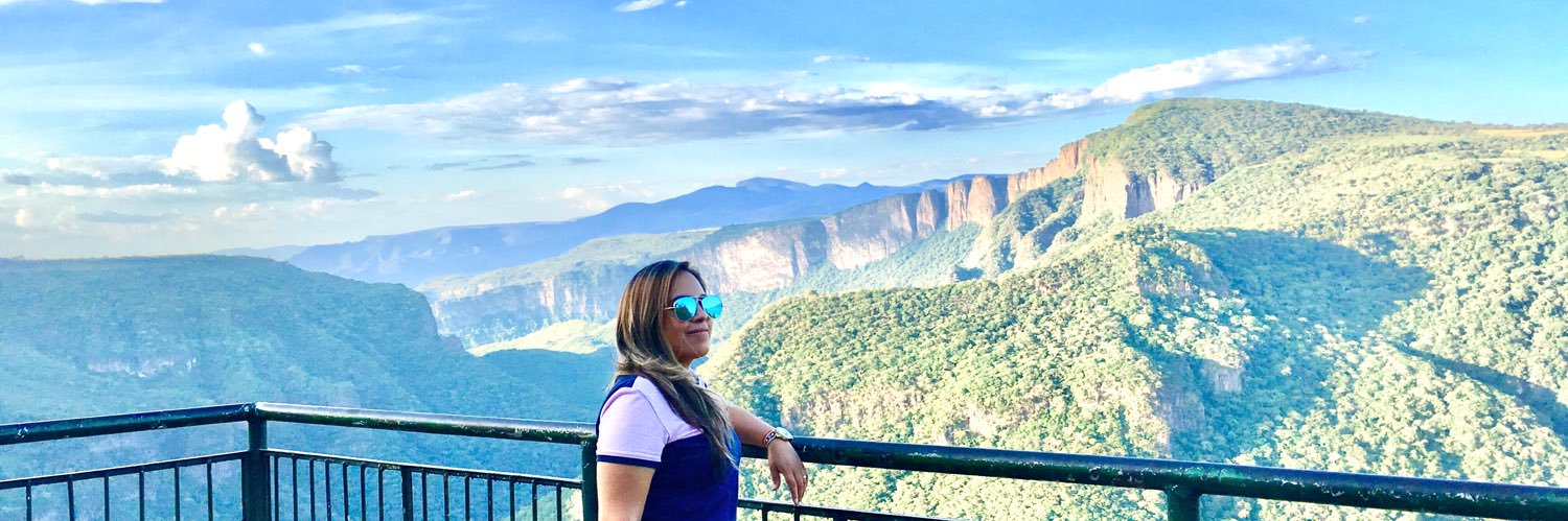 neydaniels's profile banner image