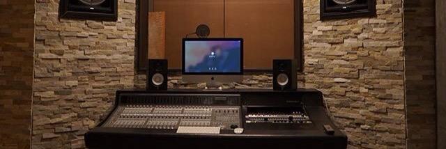 URStudio336's profile banner image