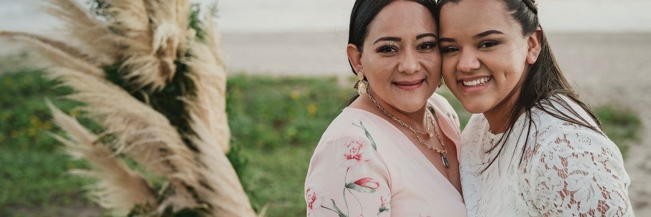 YAZYESENIA's profile banner image