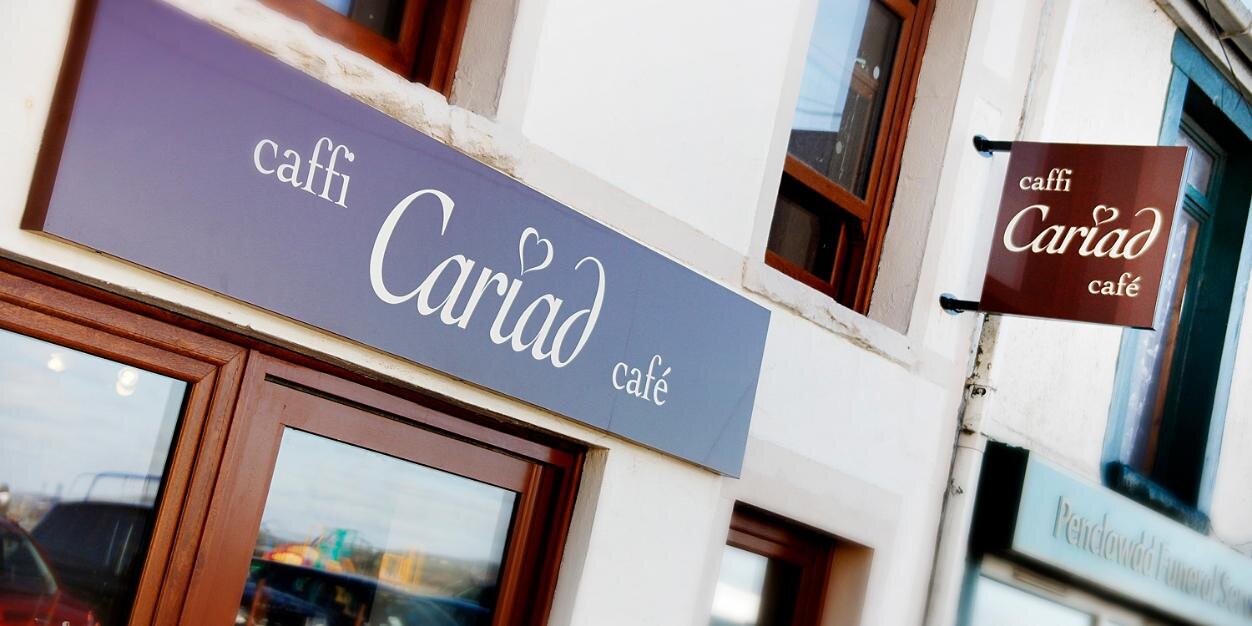 cariadcafe's profile banner image