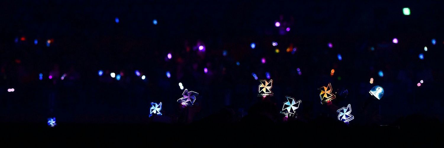 Day_Meen's profile banner image