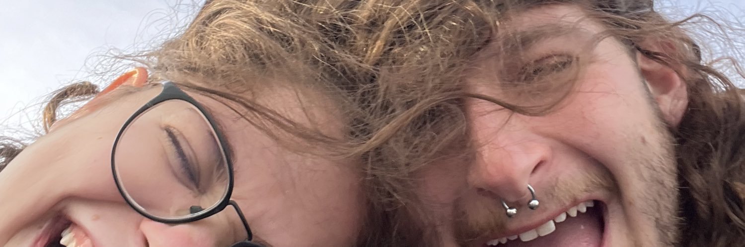 Cristina___em's profile banner image