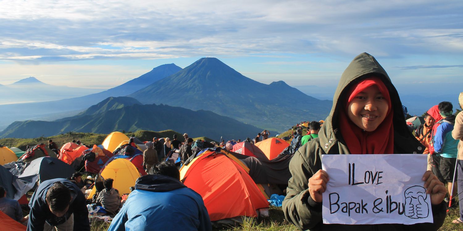 deria_widya's profile banner image