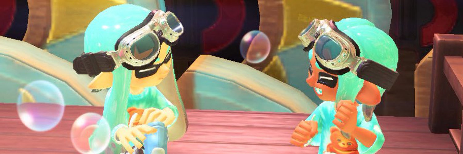 loveshmi_'s profile banner image