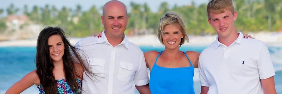 angieknowles's profile banner image