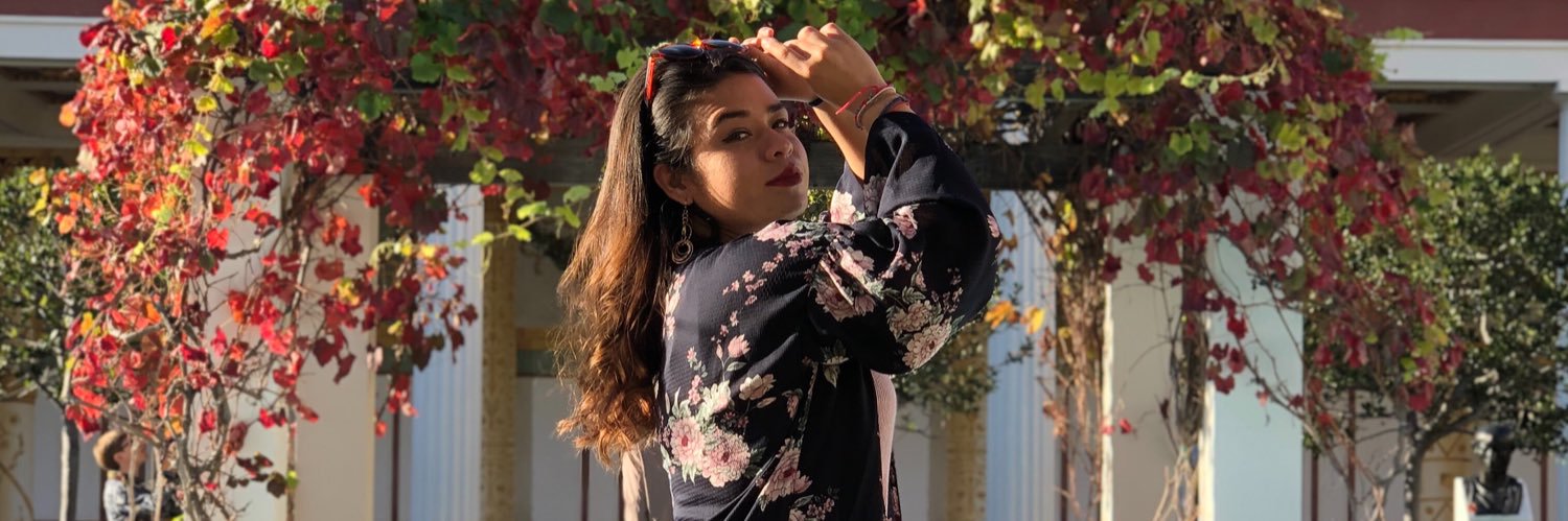 Yo_Nia's profile banner image