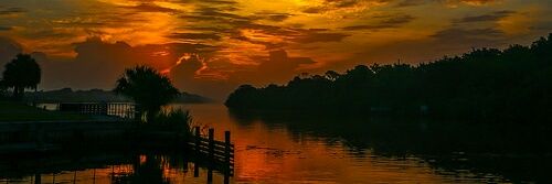 B banner