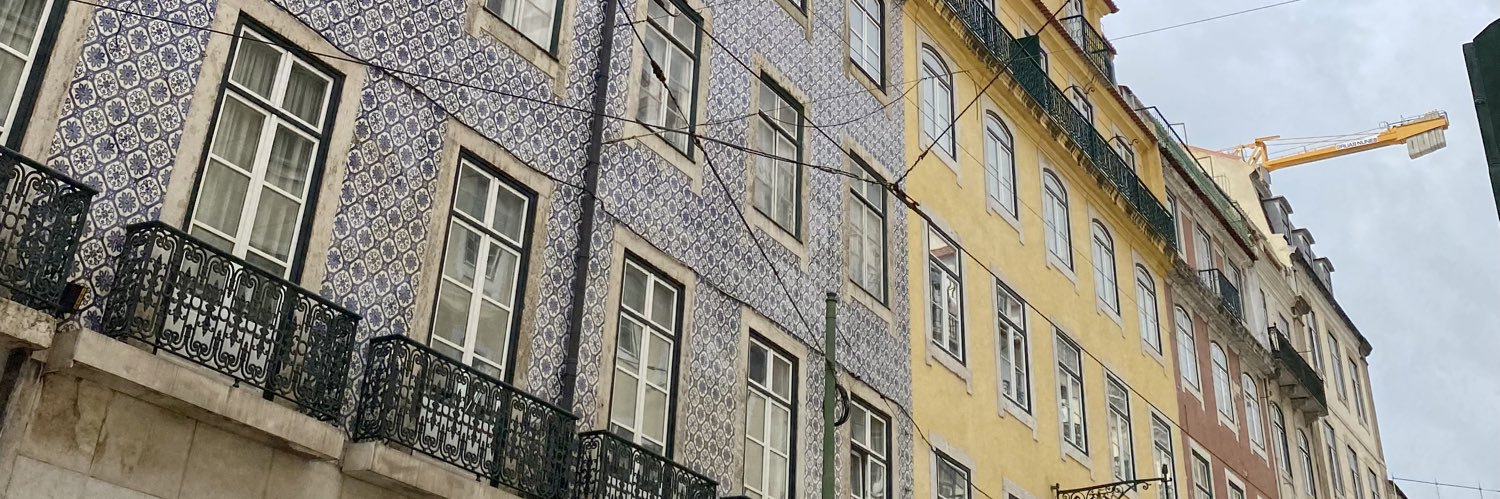 Eliz9128's profile banner image