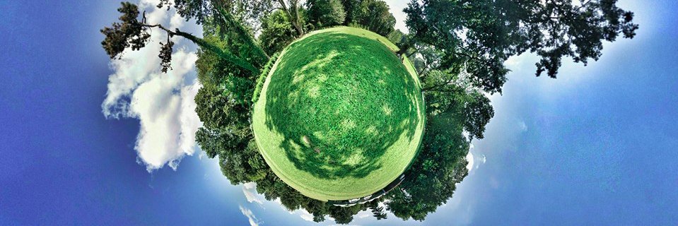 AlexaGrozea's profile banner image