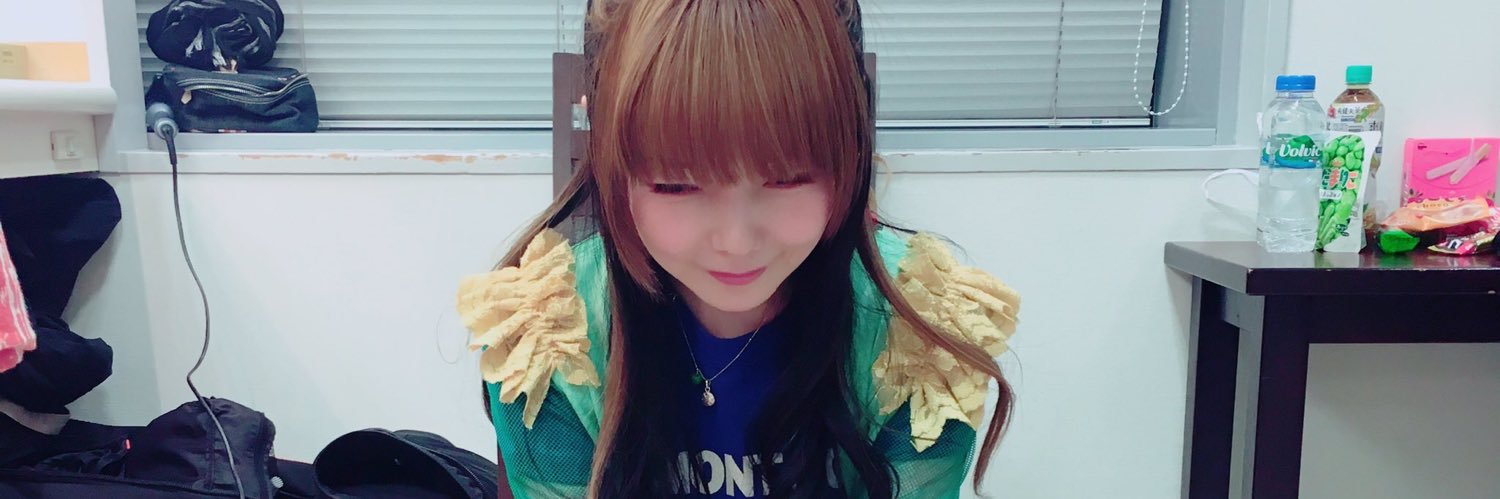 25Ha12's profile banner image
