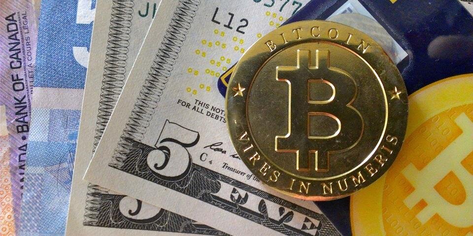 Soldi e Bitcoin banner