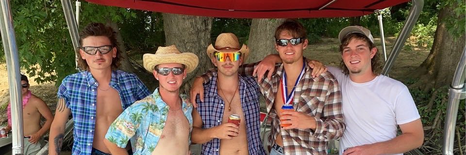 alextmoore19's profile banner image
