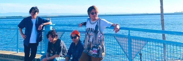 BOYHOOD_staff's profile banner image