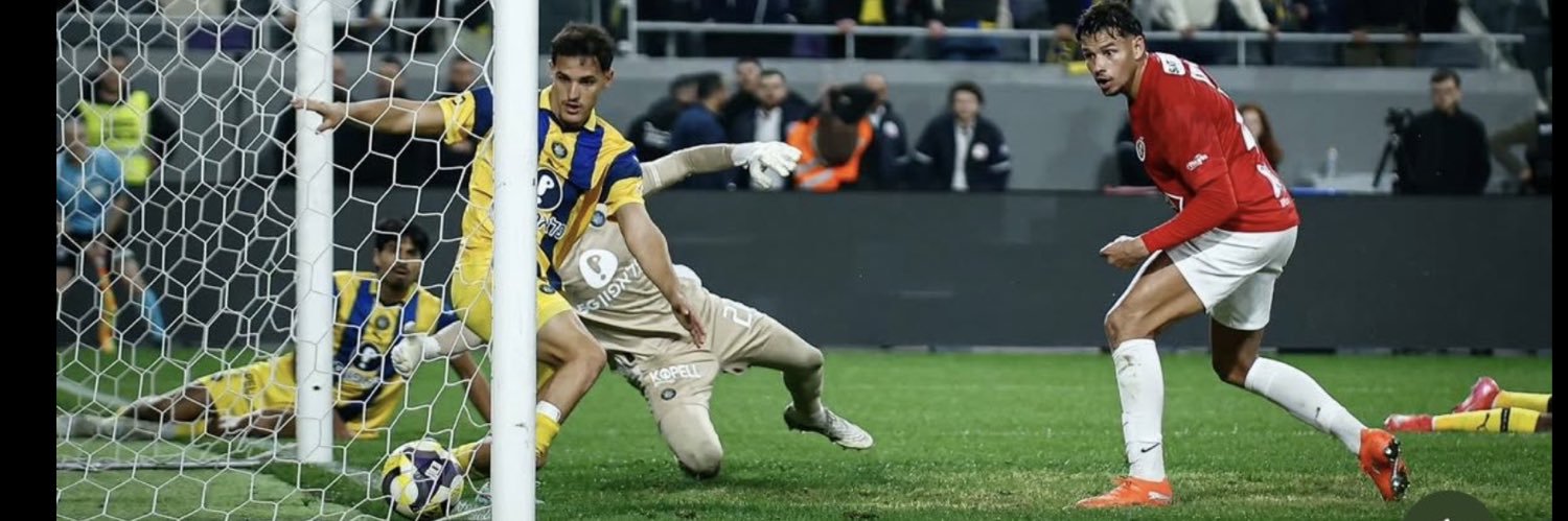 נדב פרי Nadav Perry banner