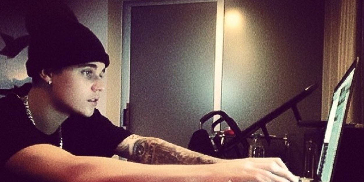 justinbot_thai's profile banner image