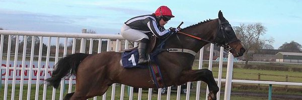 amie_waugh90 Profile Banner