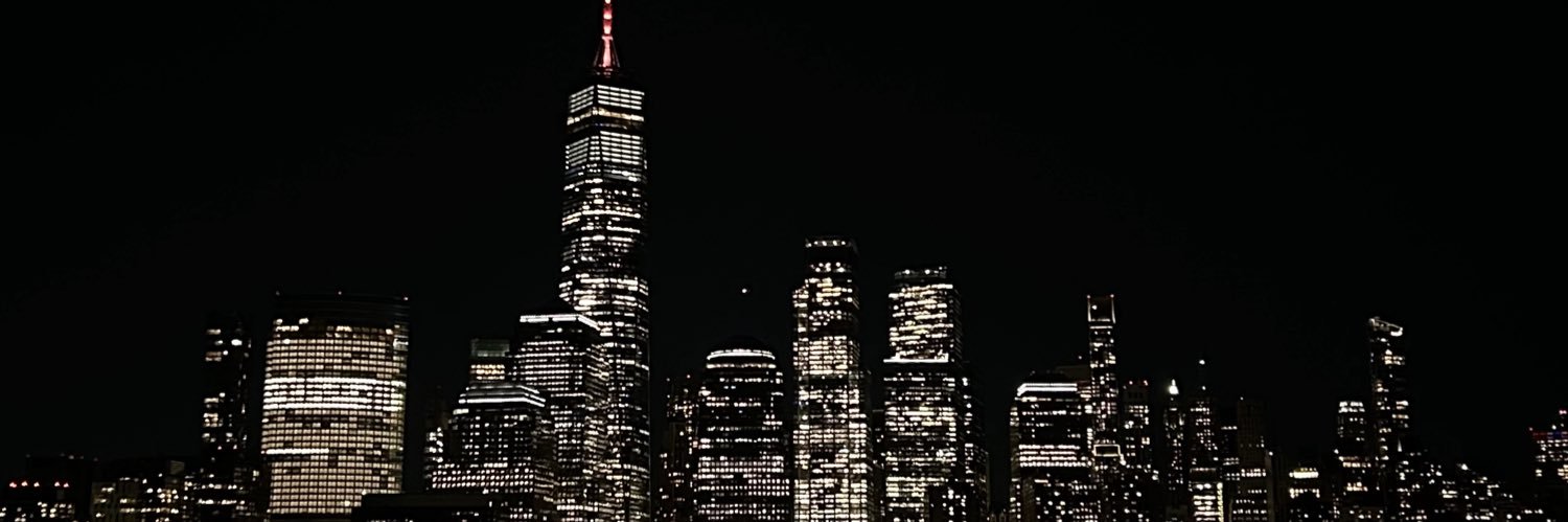 queerlve's profile banner image