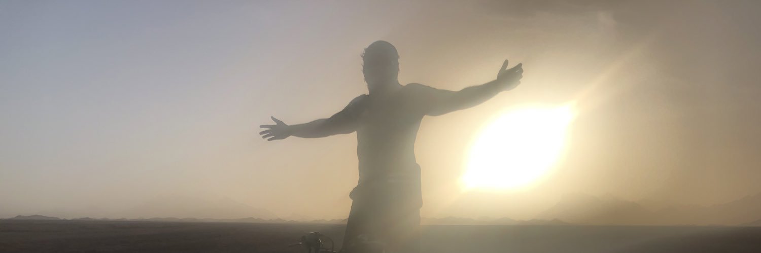 EithDr's profile banner image