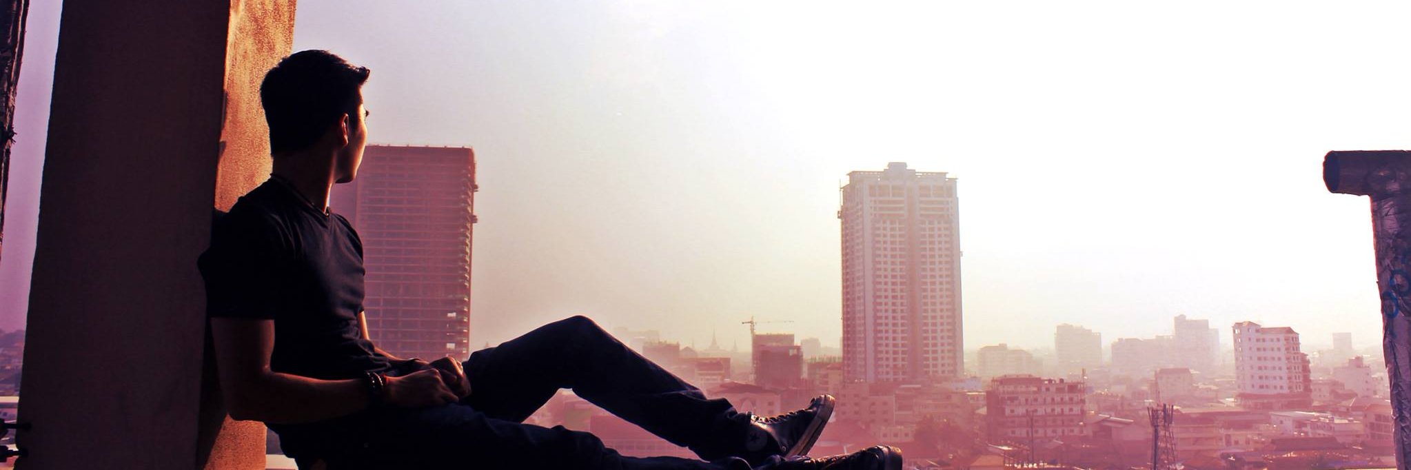 Tran Quoc Cuong banner