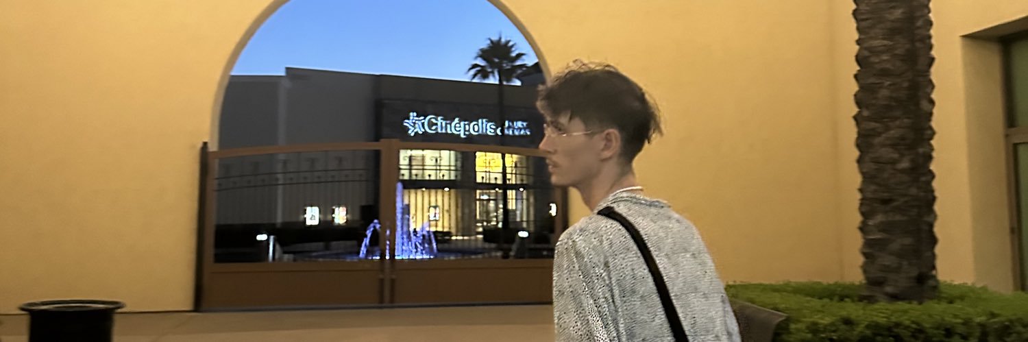 yesriverr's profile banner image