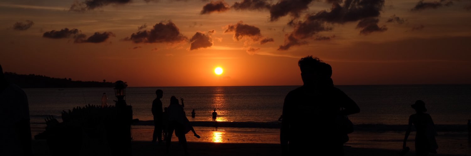 roisulakbar's profile banner image