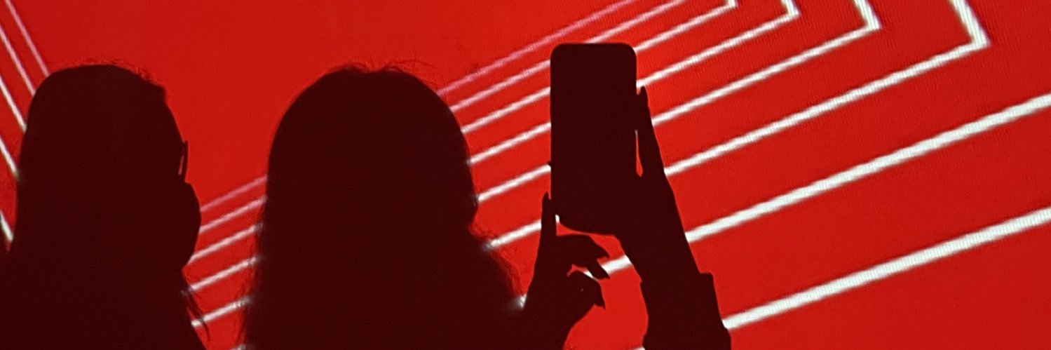 ChloCnt's profile banner image