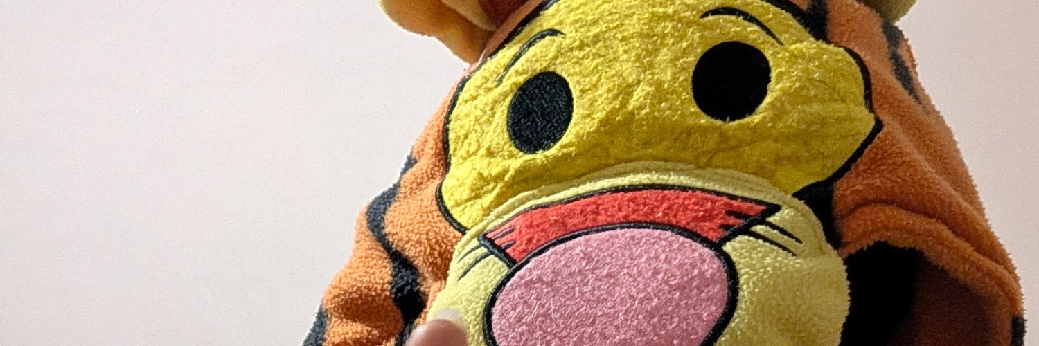 Vivezbien's profile banner image