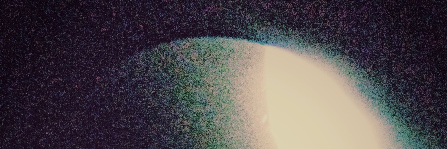 t_r_a_v banner