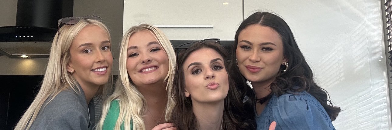Hayleysweeney_x's profile banner image